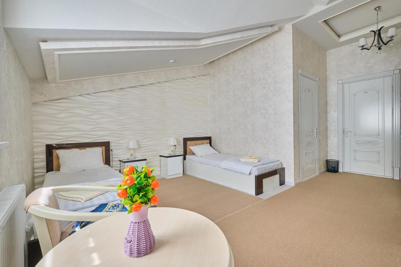 Gunesh Hotel Самарканд Екстер'єр фото